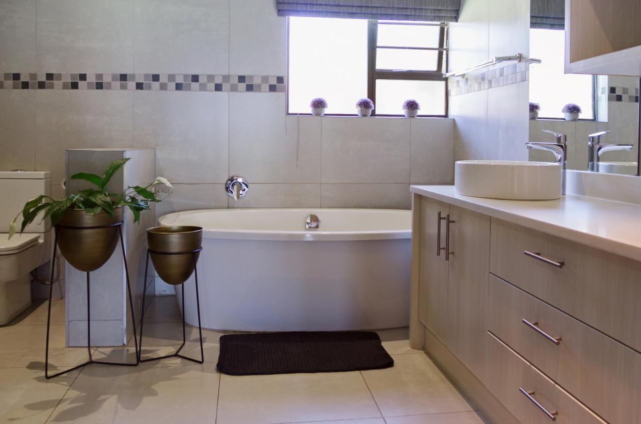 Figberry Guestrooms ブルームフォンテーン エクステリア 写真